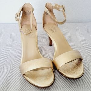 Naturalizer Kinsley Heel